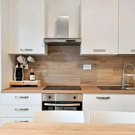 Luxury - Colibri Apartmán La Spezia